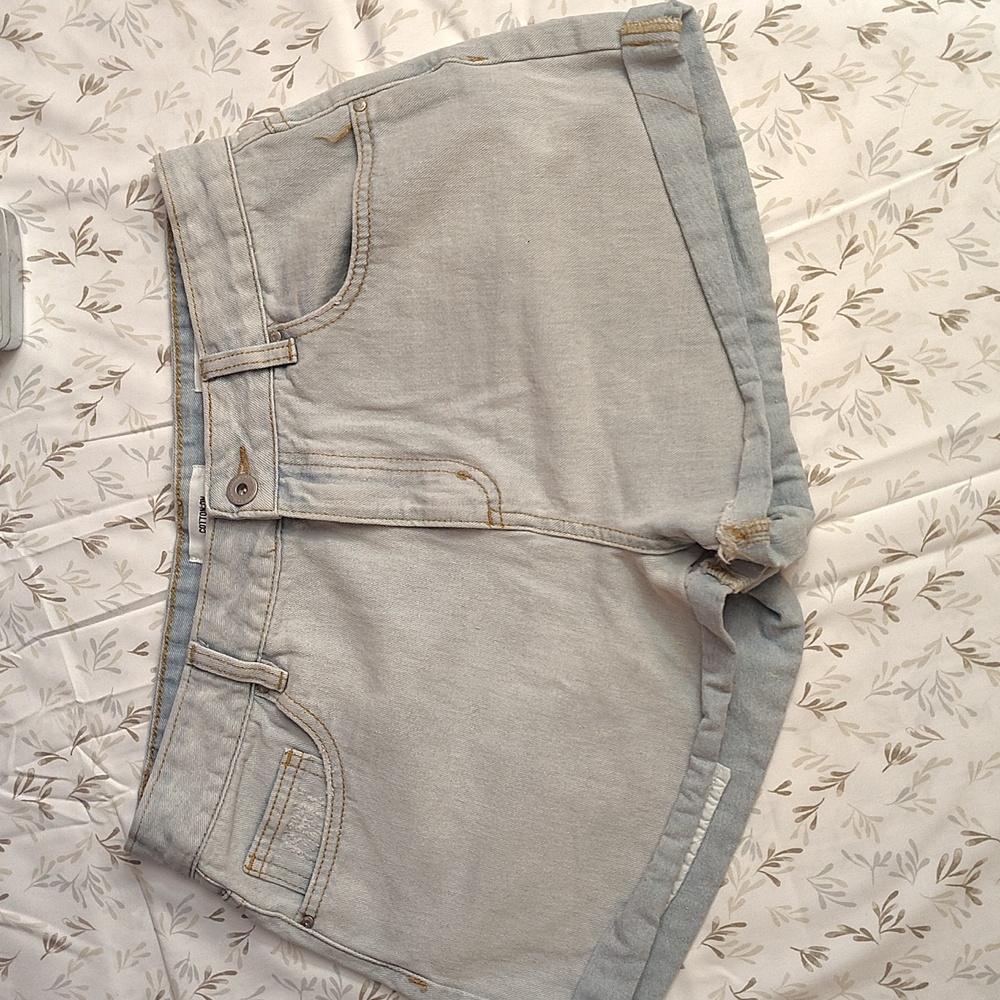 Cotton On Light Gray Jean Shorts